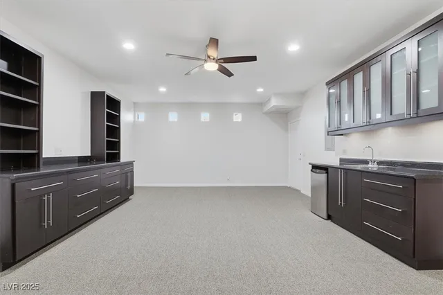 $1,800,000 | 928 Santa Helena Avenue, Henderson, NV 89002