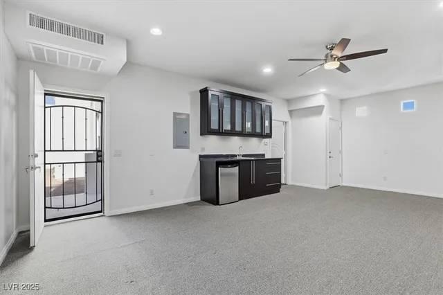 $1,800,000 | 928 Santa Helena Avenue, Henderson, NV 89002