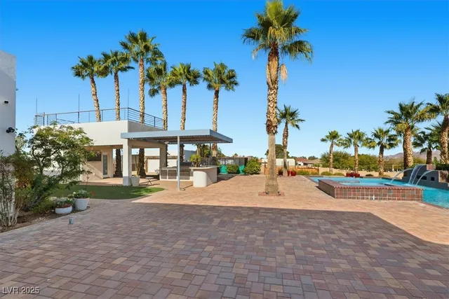 $1,800,000 | 928 Santa Helena Avenue, Henderson, NV 89002