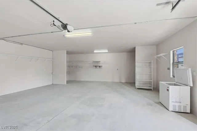 $1,800,000 | 928 Santa Helena Avenue, Henderson, NV 89002