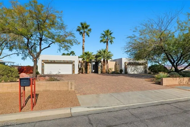 $1,800,000 | 928 Santa Helena Avenue, Henderson, NV 89002