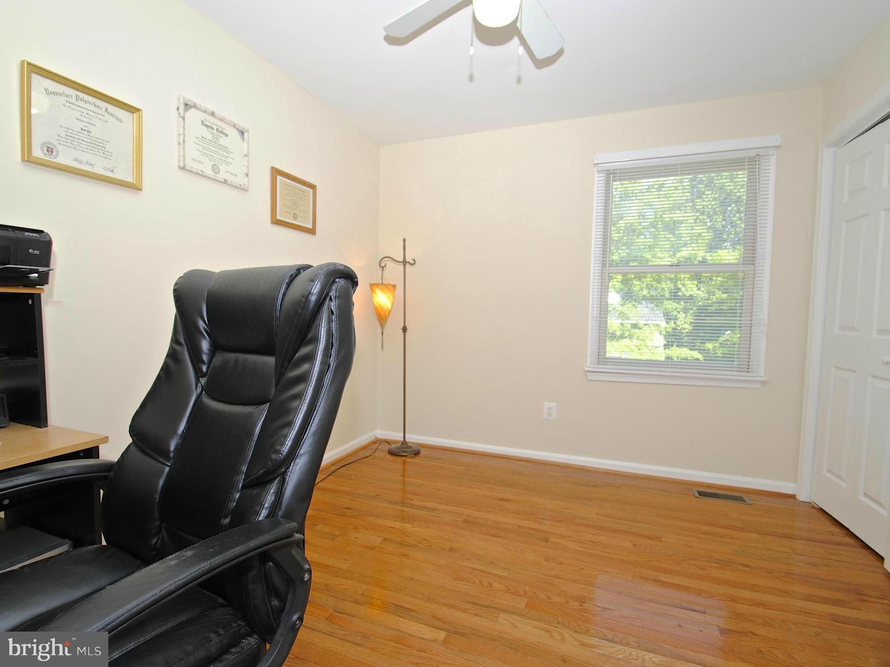 293 Locust Ridge Lane Arnold, MD 21012 - Photo 22 of 30 Bedroom