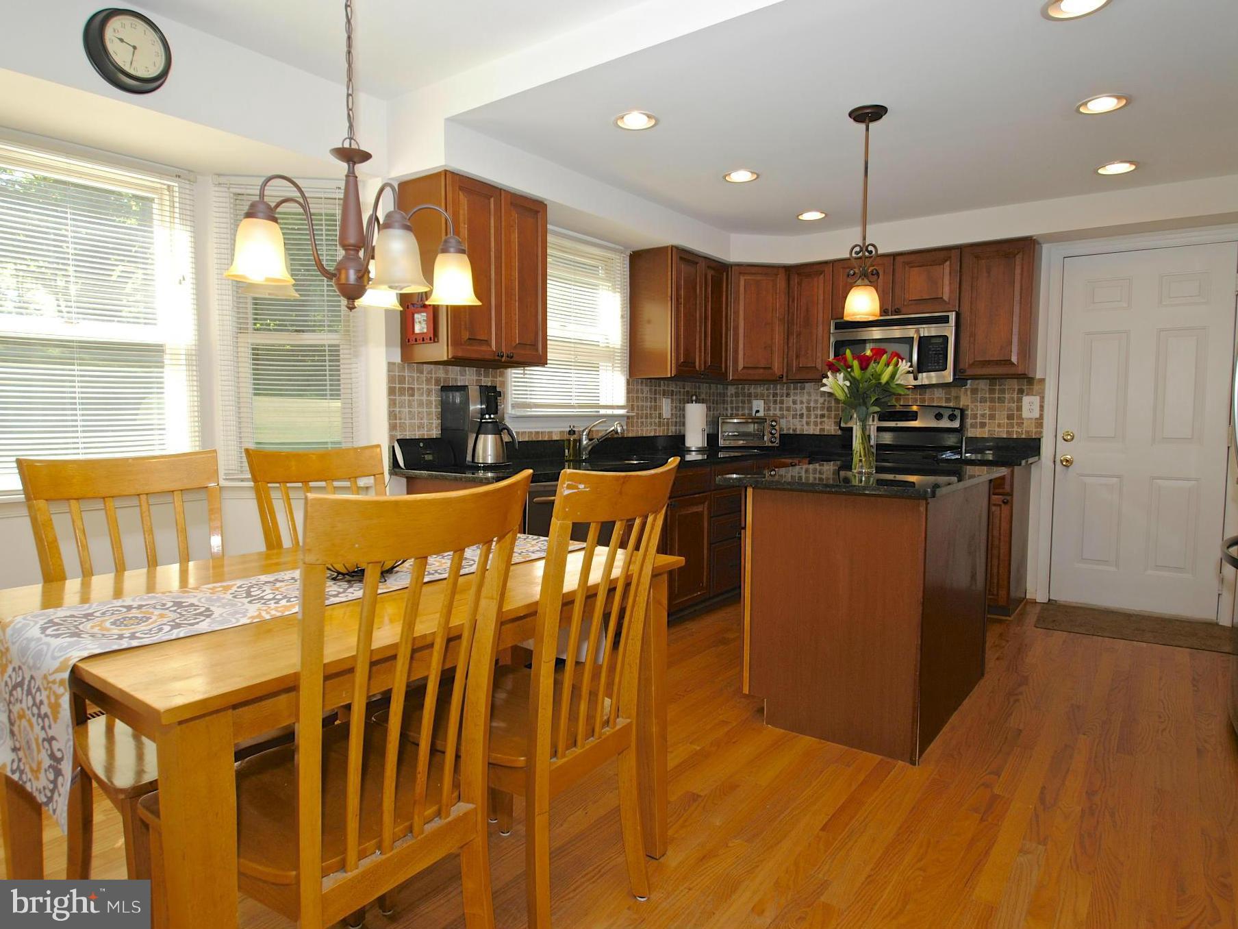 293 Locust Ridge Lane Arnold, MD 21012 - Photo 6 of 30 Kitchen