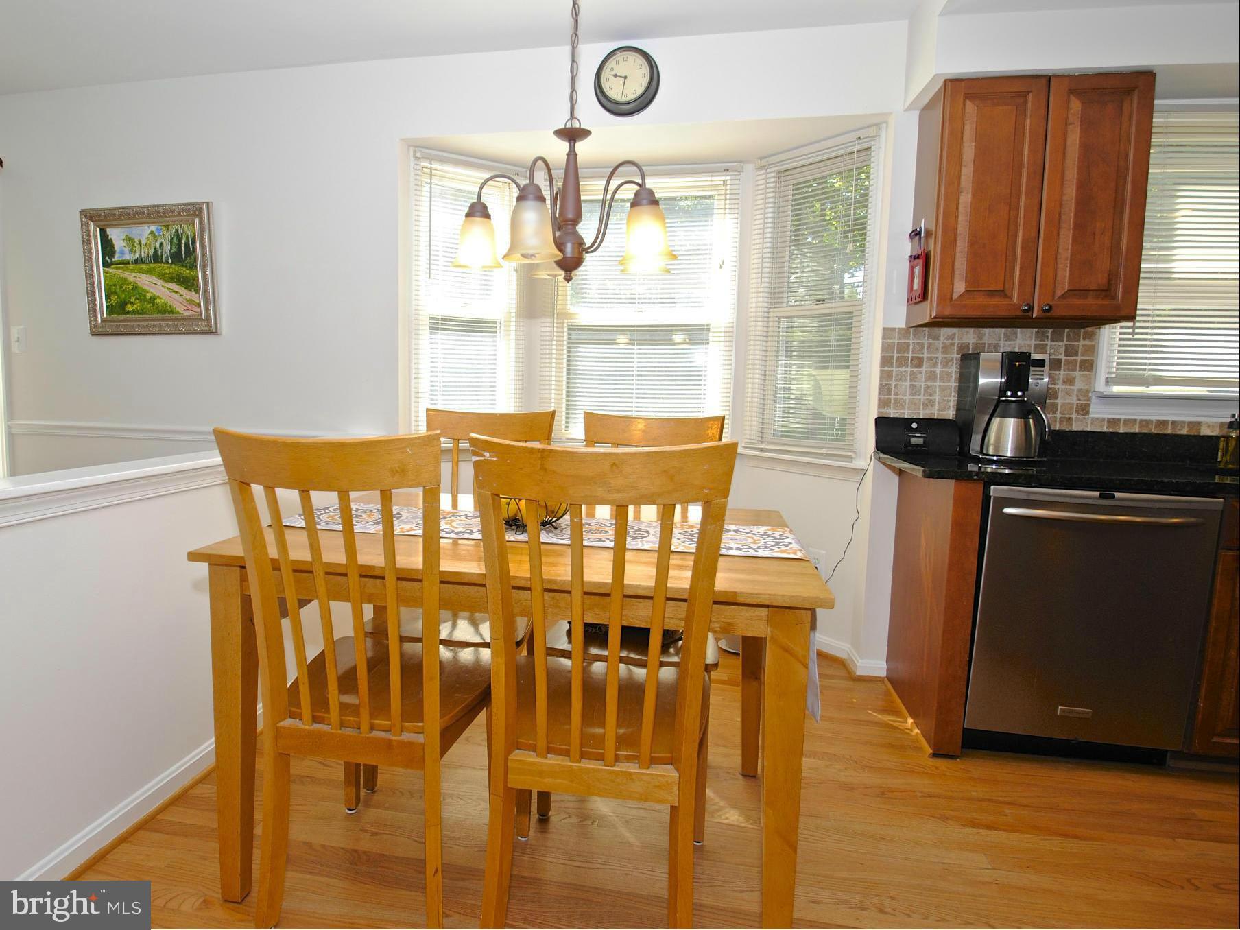 293 Locust Ridge Lane Arnold, MD 21012 - Photo 9 of 30 Kitchen