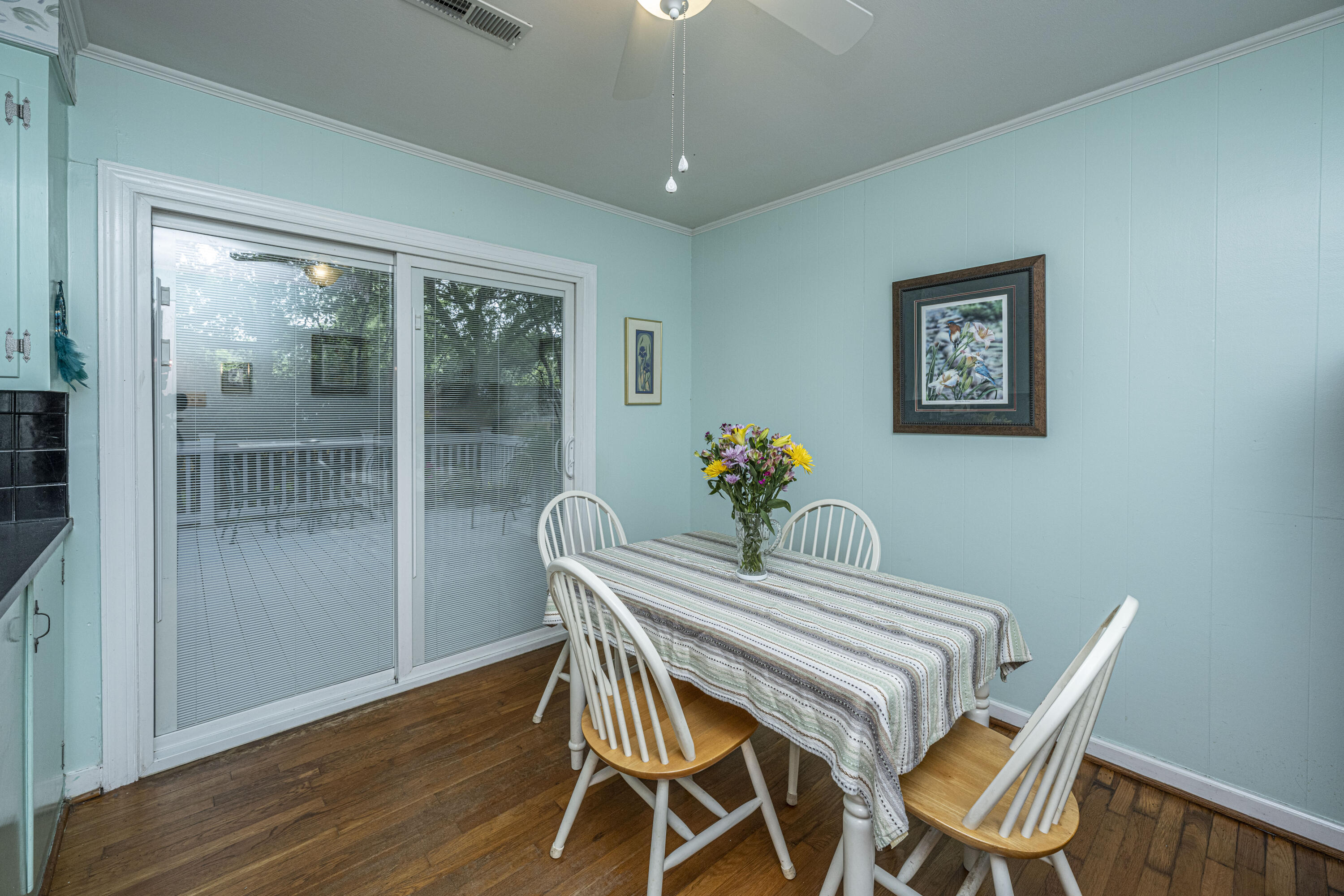 23 Boardman Road Charleston, SC 29407 - Photo 14 of 43 Breakfast Area