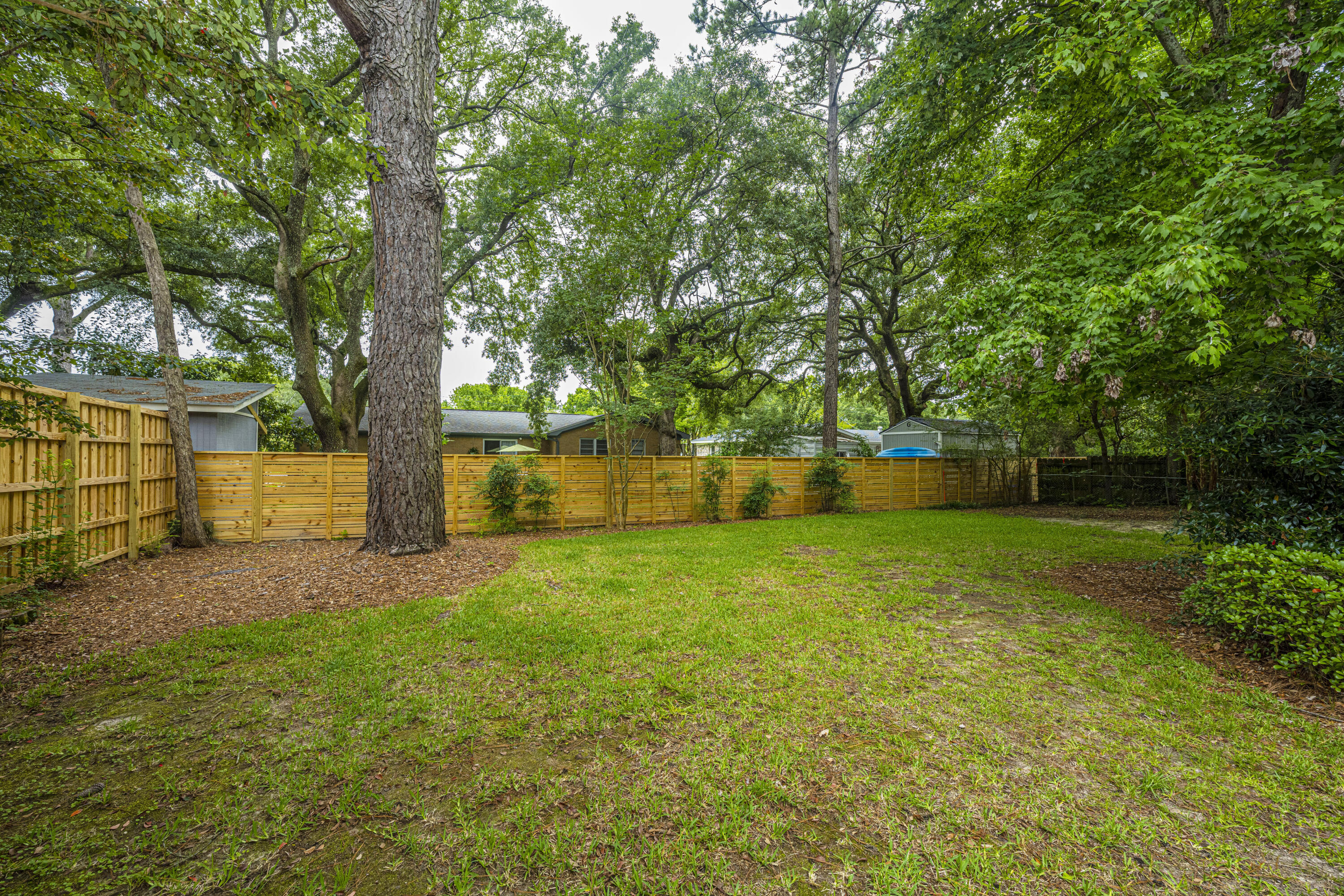 23 Boardman Road Charleston, SC 29407 - Photo 3 of 43 Great Back Yard