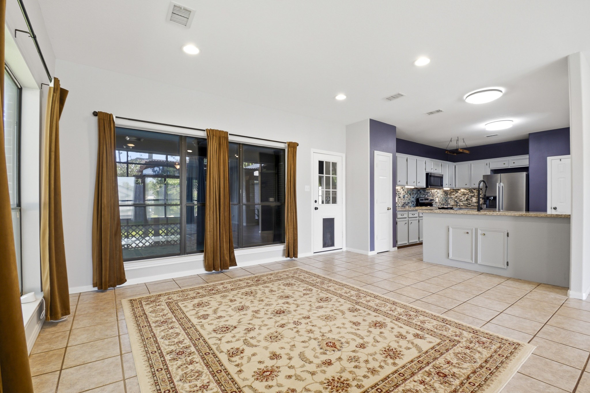 12557 Marina Loop Willis, TX 77318 - Photo 12 of 36