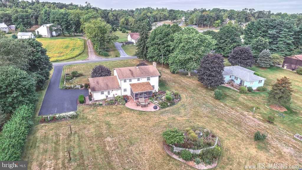 13 Kutz Road Carlisle, PA 17015 - Photo 3 of 25 Gallery Image 3