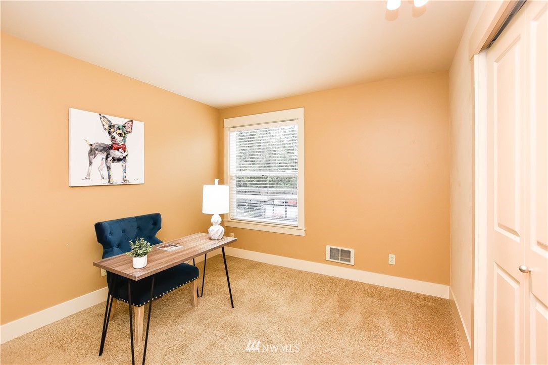 23015 Edmonds Way, Unit A205 Edmonds, WA 98020 - Photo 11 of 25 Gallery Image 11