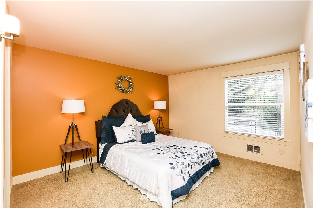 23015 Edmonds Way, Unit A205 Edmonds, WA 98020 - Photo 13 of 25 Gallery Image 13