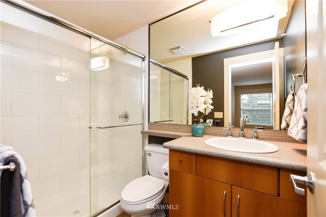23015 Edmonds Way, Unit A205 Edmonds, WA 98020 - Photo 15 of 25 Gallery Image 15