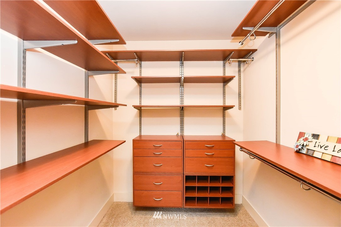 23015 Edmonds Way, Unit A205 Edmonds, WA 98020 - Photo 16 of 25 Gallery Image 16
