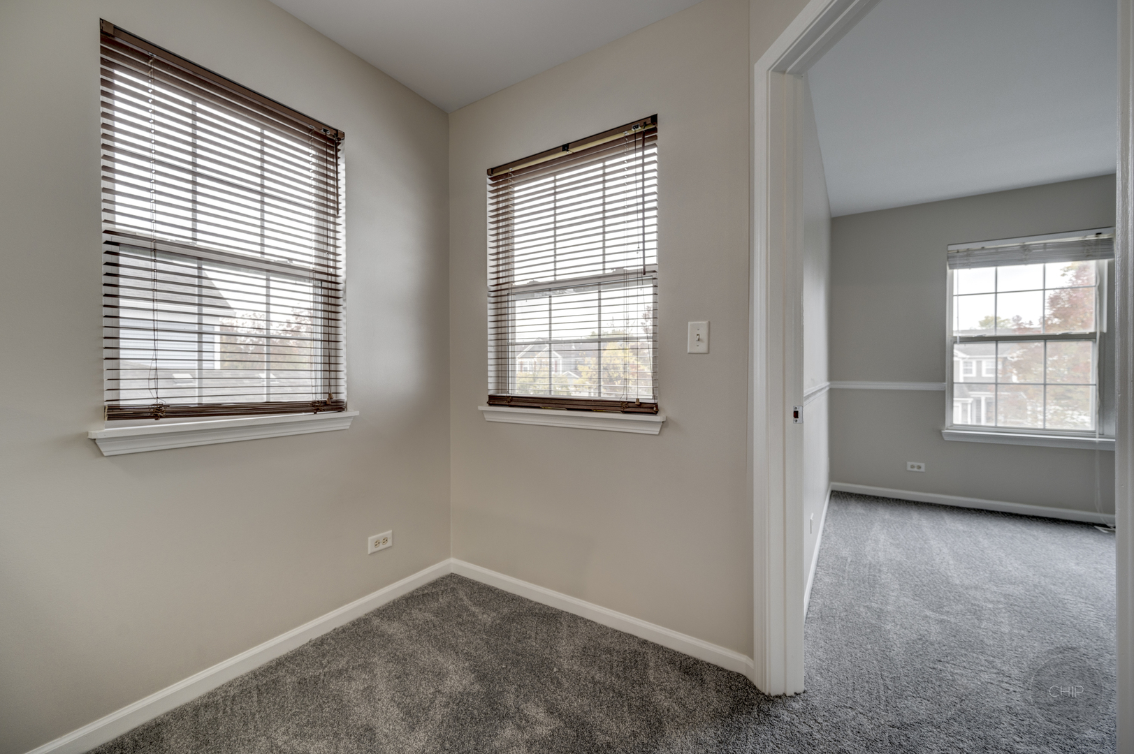 2412 Golf Ridge Circle Naperville, IL 60563 - Photo 20 of 33