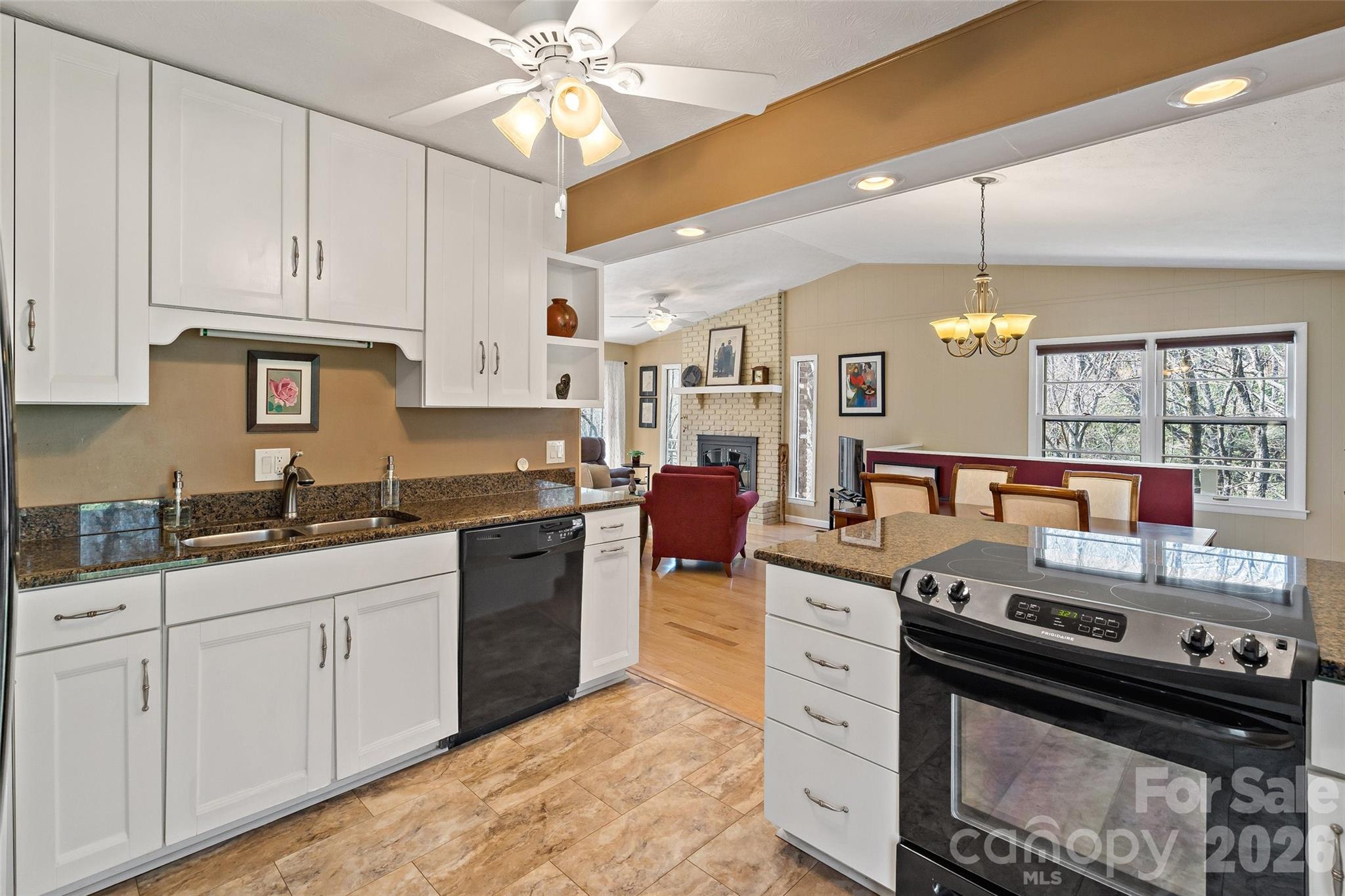 30 Red Oak Forest Road Fairview, NC 28730 - Photo 13 of 48