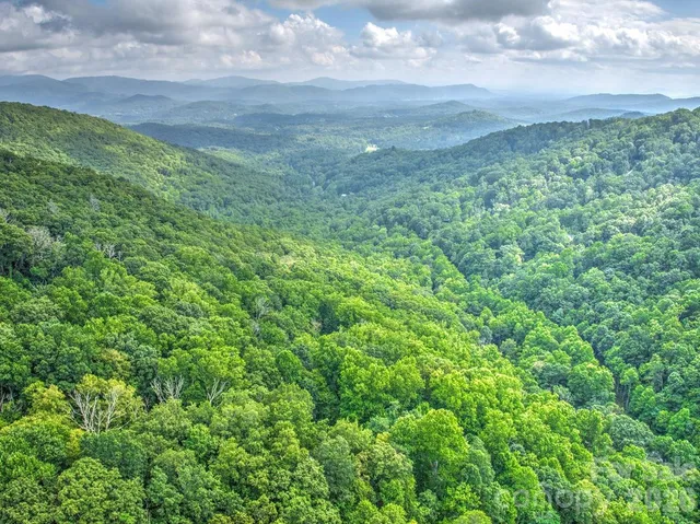 $540,000 | 30 Red Oak Forest Road, Fairview, NC 28730