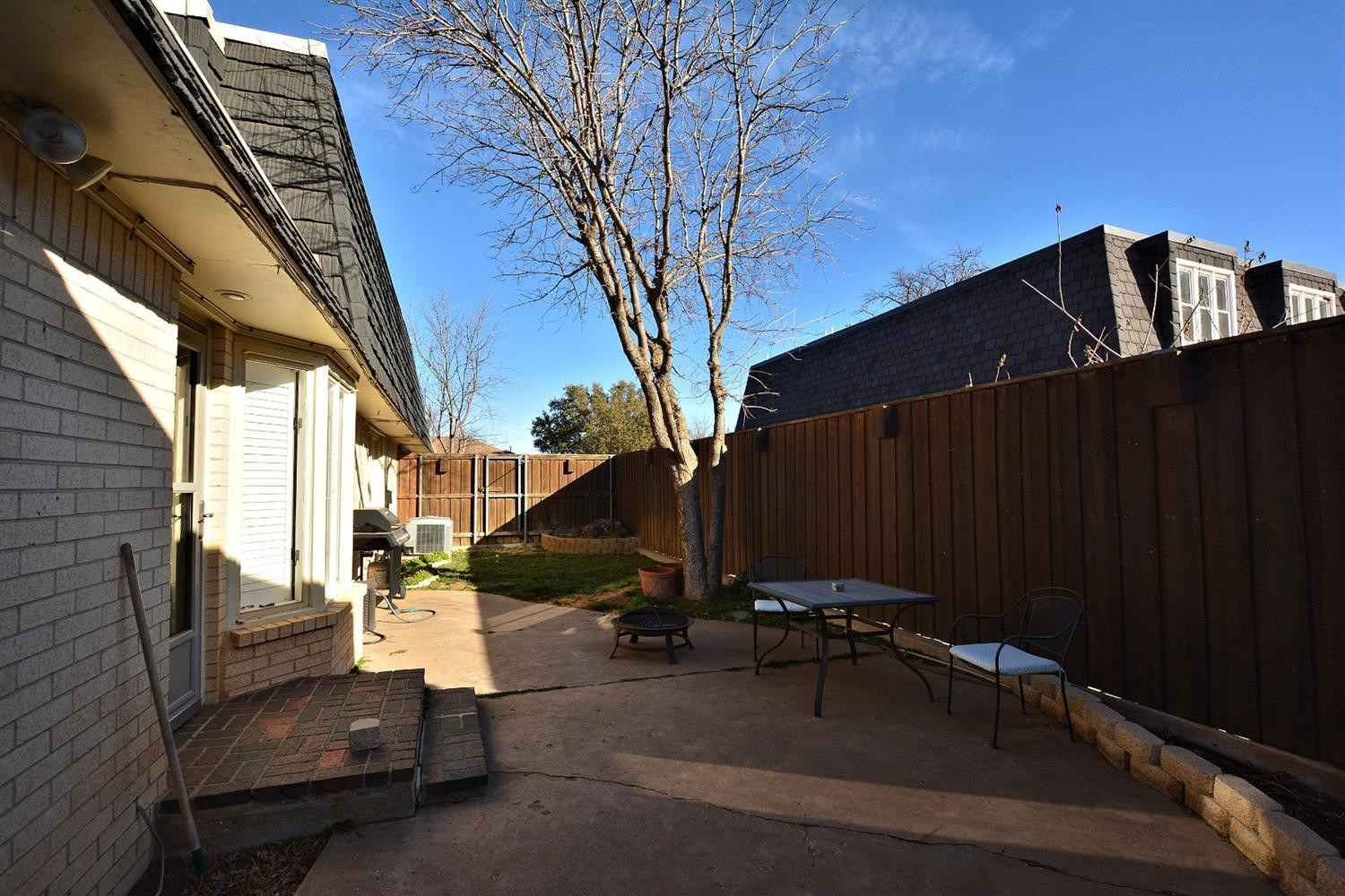 3307 74th Street, Unit A Lubbock, TX 79423 - Photo 18 of 19 a view of balcony with chairs