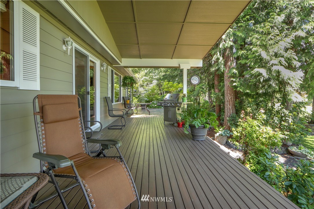 211 East Soderberg Road Allyn, WA 98524 - Photo 21 of 25 Gallery Image 21