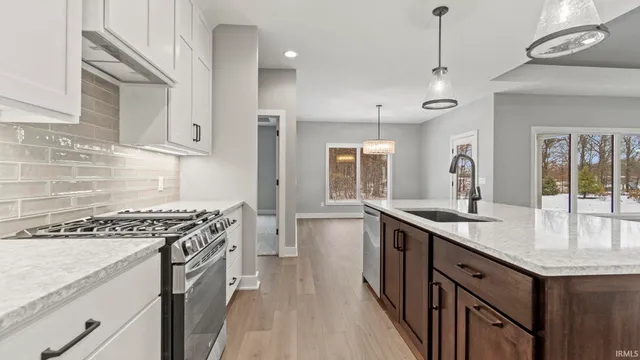 $499,900 | 17810 Tullymore Lane, Leo, IN 46765