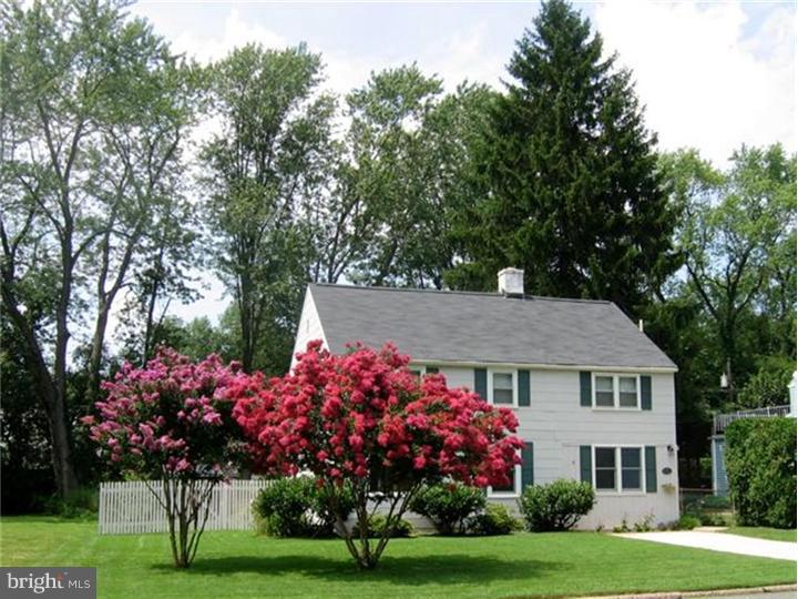 205 Paper Mill Road Oreland, PA 19075 - Photo 1 of 24 Exterior Front