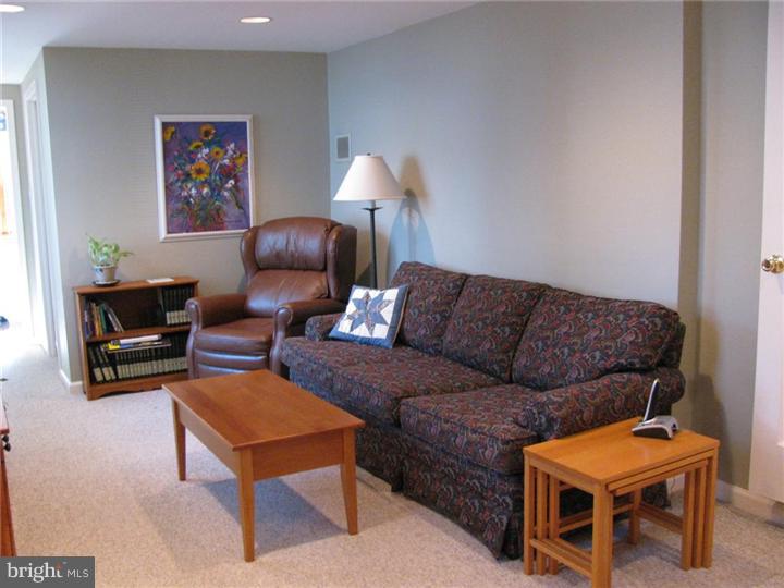 205 Paper Mill Road Oreland, PA 19075 - Photo 14 of 24 Family Room
