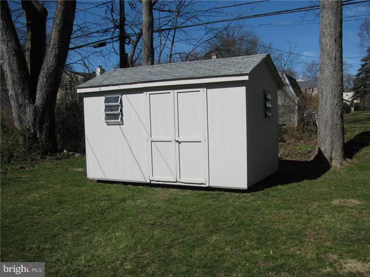 205 Paper Mill Road Oreland, PA 19075 - Photo 5 of 24 Storage Shed