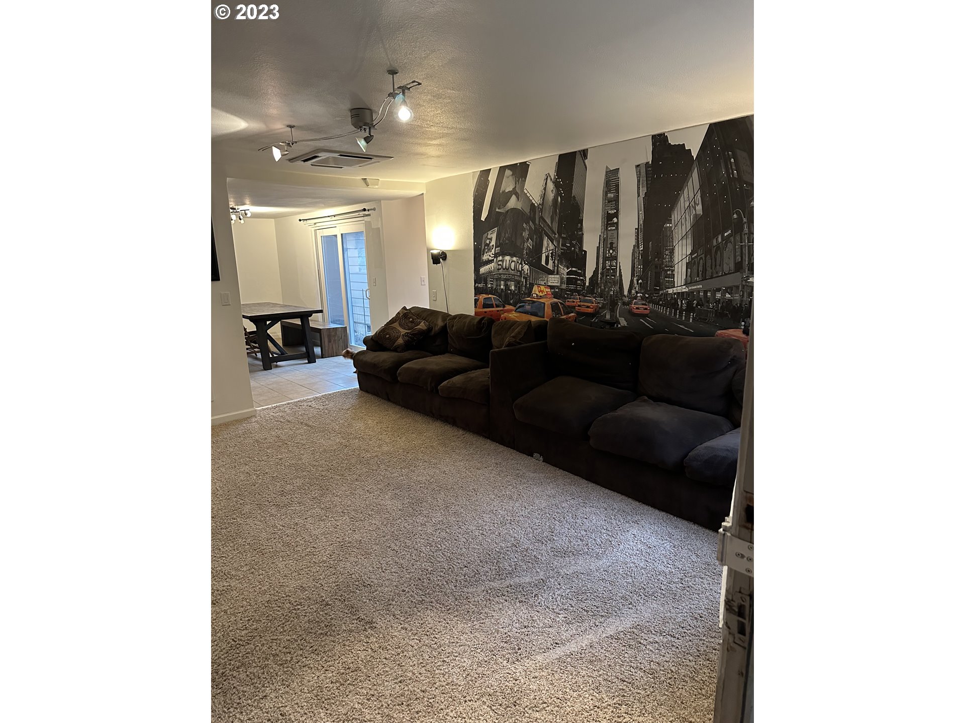 1601 7th Street Springfield, OR 97477 - Photo 6 of 16 a living room with furniture and a ceiling fan