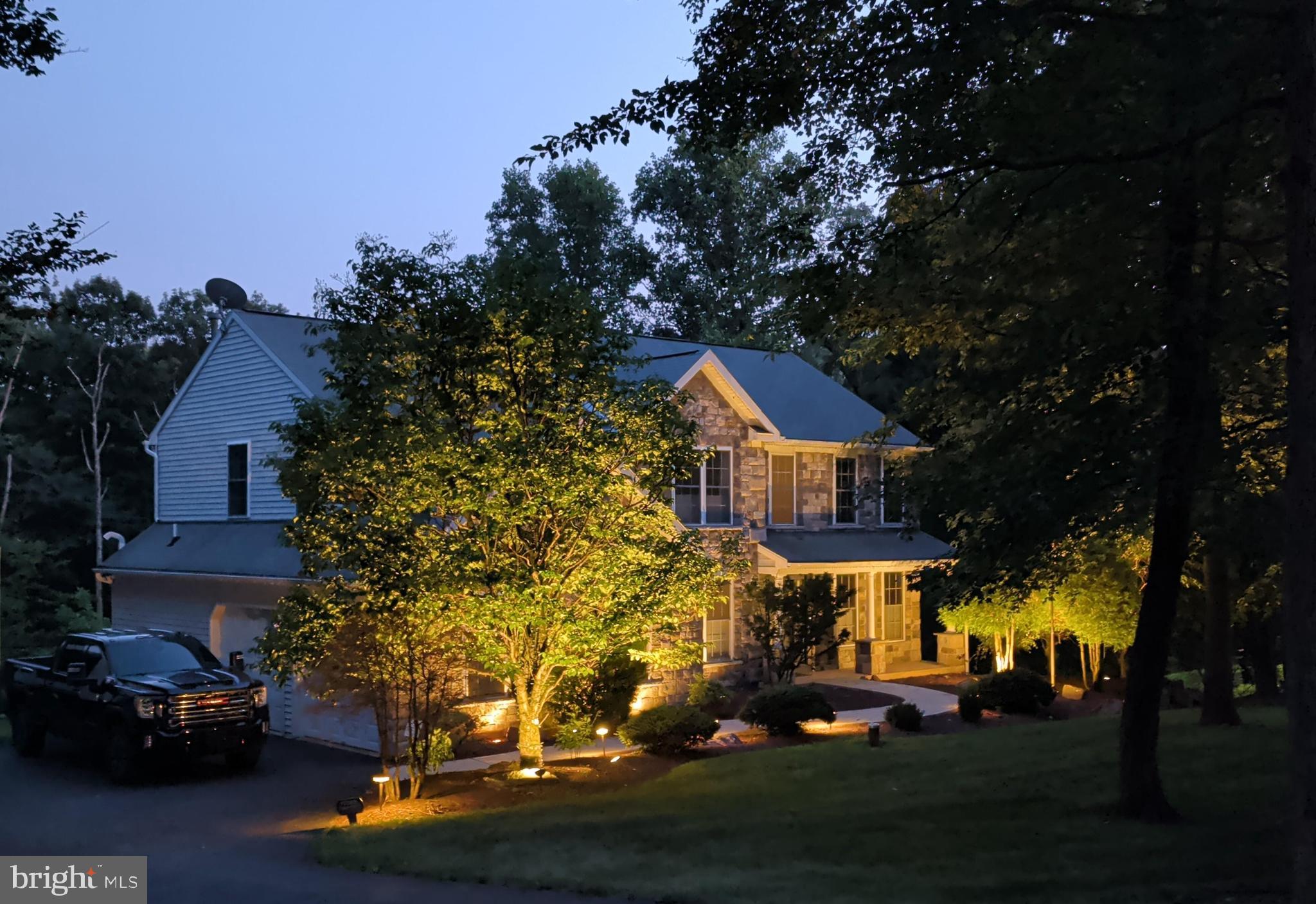 102 Overlook Road Morgantown, PA 19543 - Photo 46 of 47 Evening Lighting