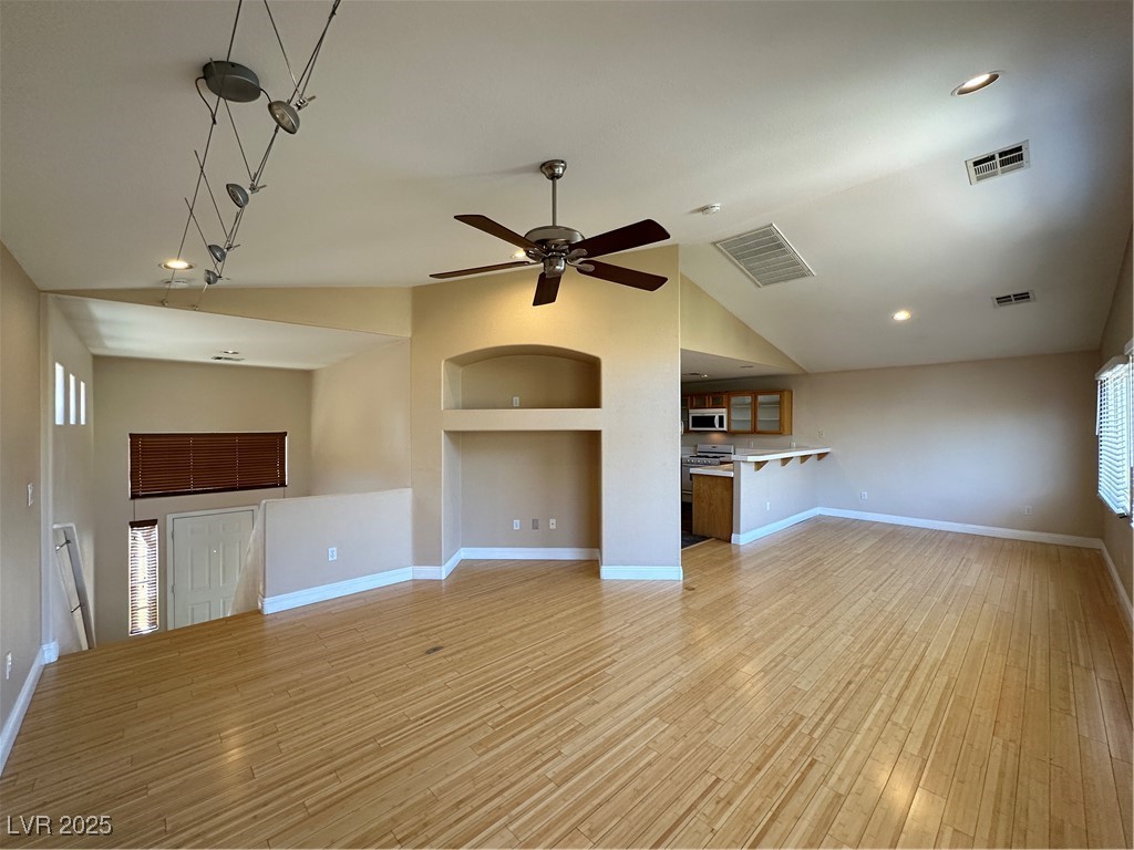 7124 Bird Cherry Street Las Vegas, NV 89148 - Photo 4 of 23