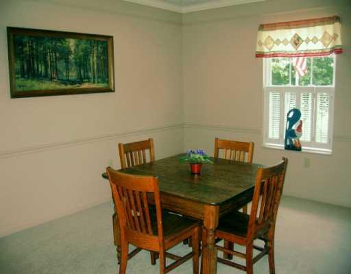 67 Peters Road Greensburg, PA 15601 - Photo 4 of 7 Dining Room.
