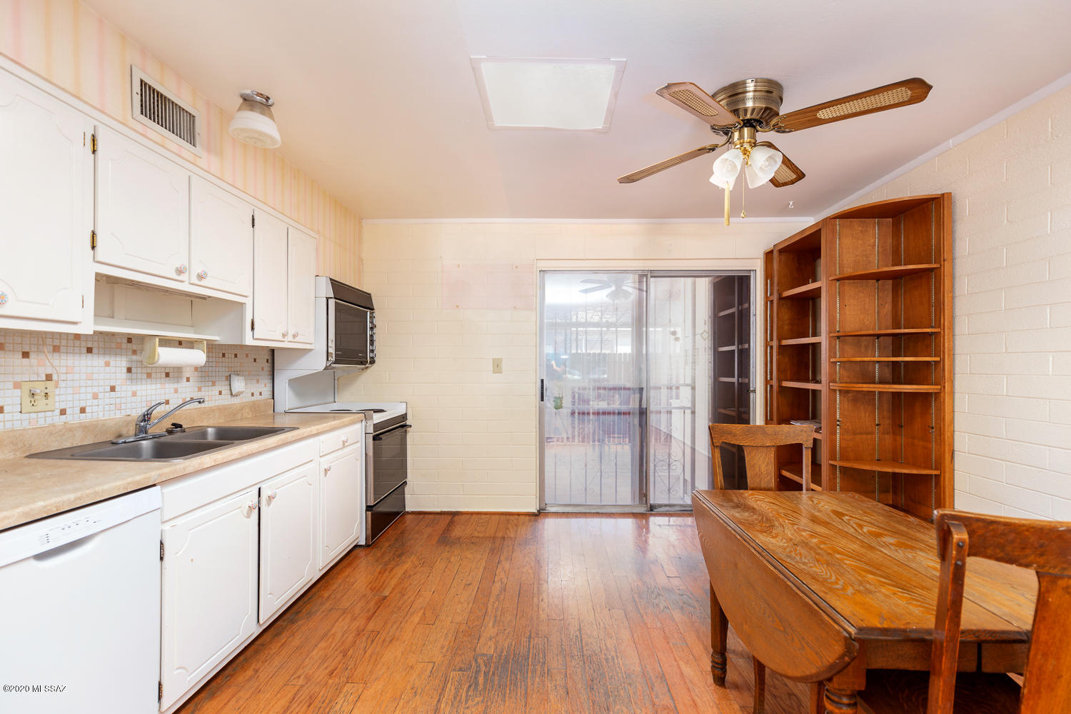 478 North Silverbell Road Tucson, AZ 85745 - Photo 11 of 33 Gallery Image 11