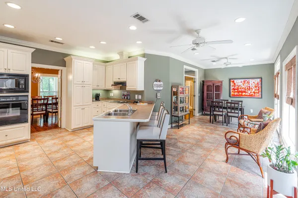 $325,000 | 1850 Fairchild Road, Meridian, MS 39307
