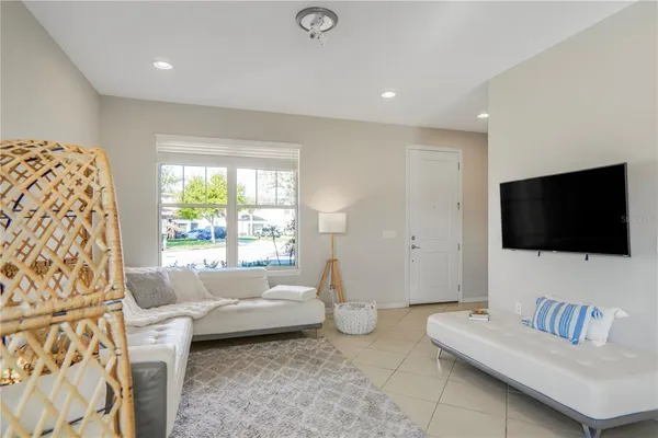 $2,950 | 7245 Half Moon Lake Drive, Winter Garden, FL 34787