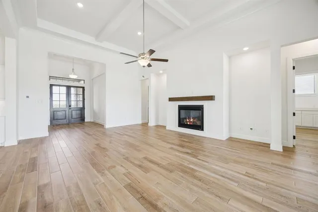 $748,900 | 112 Swan Lake Drive, Waxahachie, TX 75165