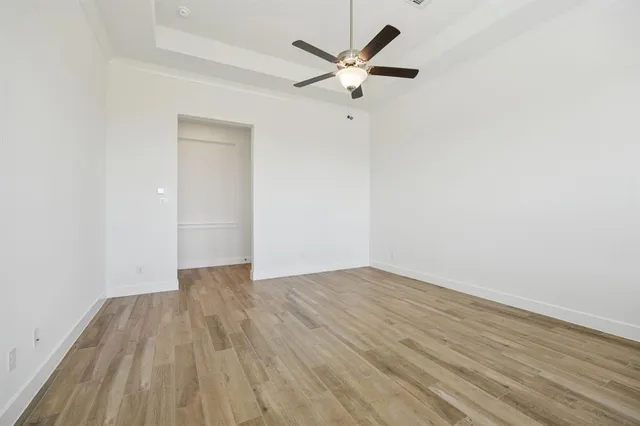 $748,900 | 112 Swan Lake Drive, Waxahachie, TX 75165