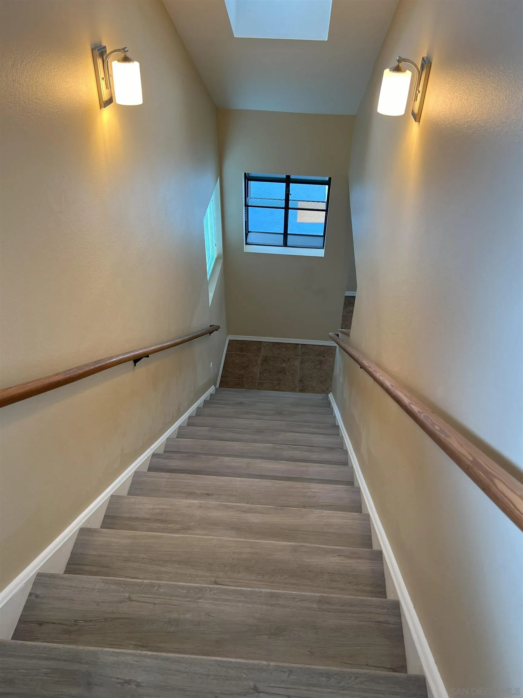 4054 Mt Barnard Avenue San Diego, CA 92111 - Photo 42 of 55 a view of entryway