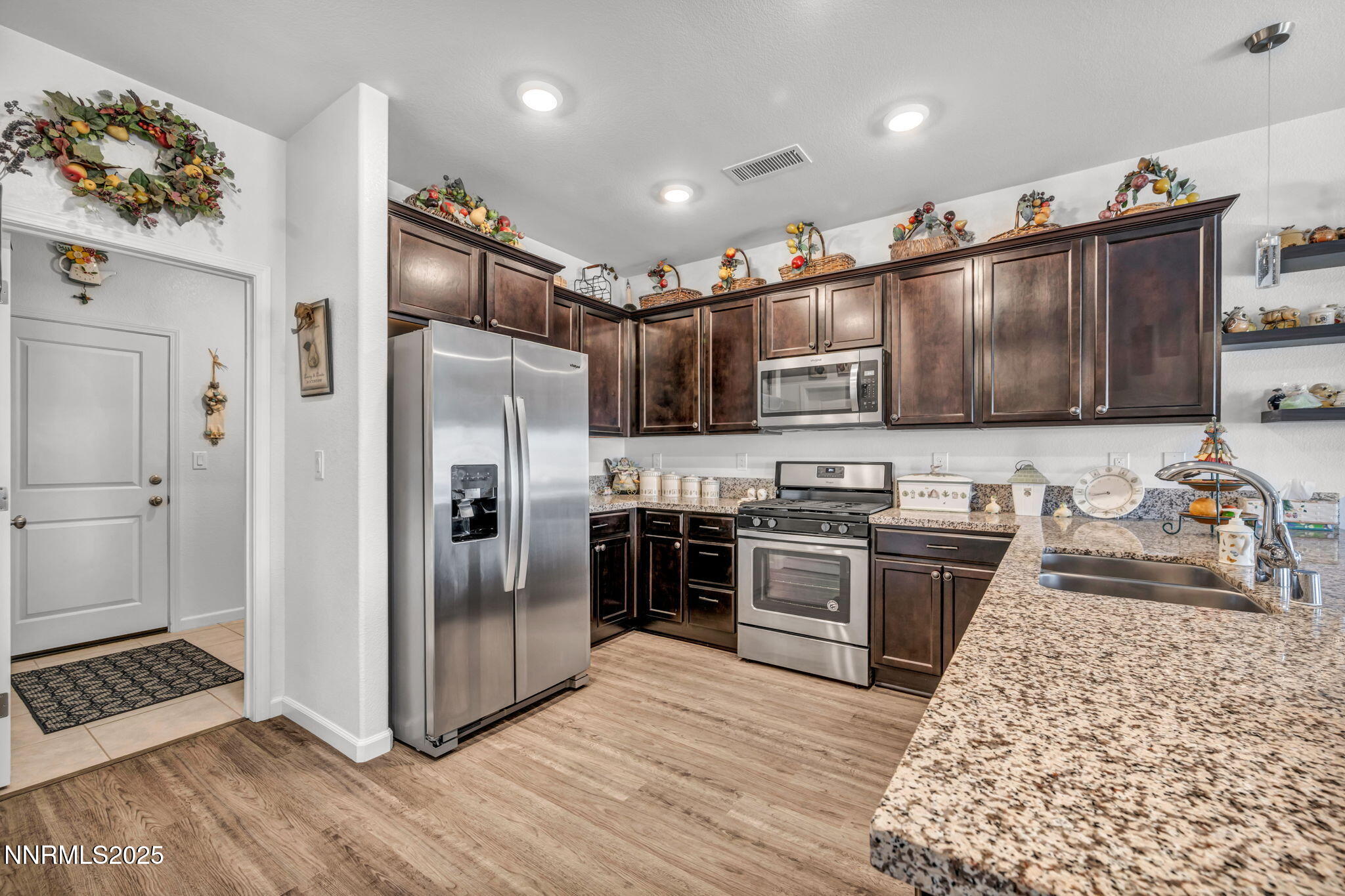 508 Beckwourth Drive Reno, NV 89506 - Photo 26 of 53 35-web-or-mls-508-beckwourth-dr