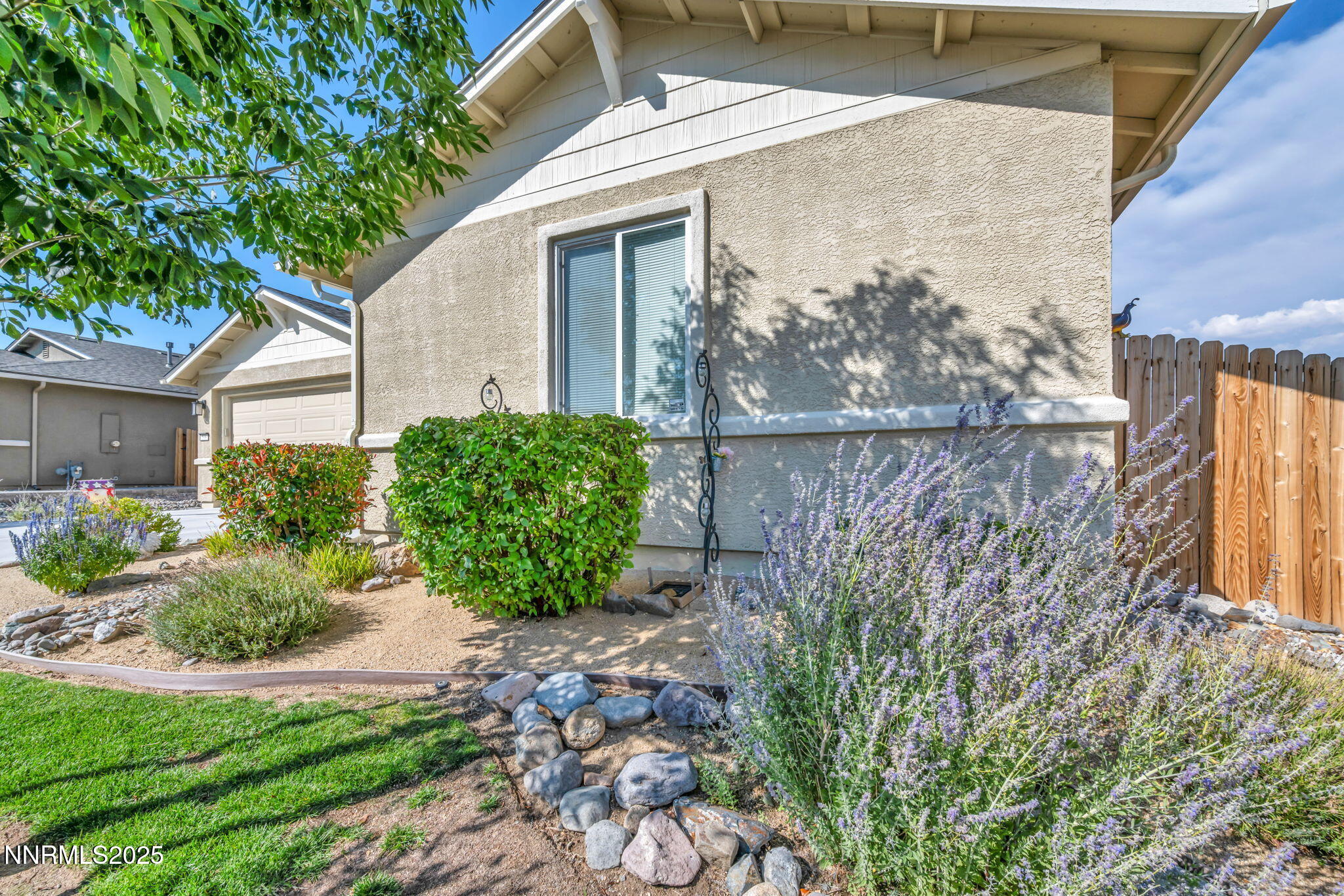508 Beckwourth Drive Reno, NV 89506 - Photo 4 of 53 4-web-or-mls-508-beckwourth-dr