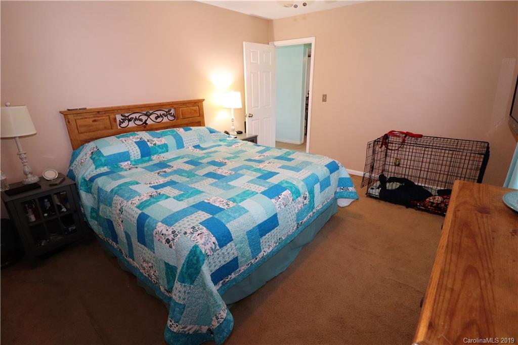 112 Mountain View Road Bessemer City, NC 28016 - Photo 14 of 29 Gallery Image 14