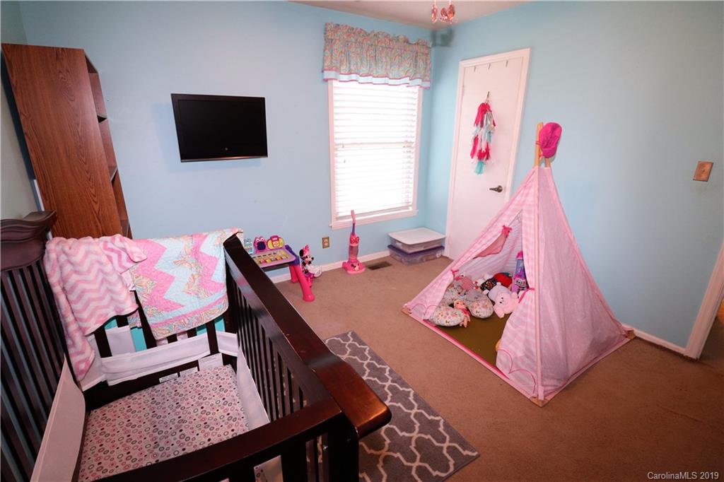 112 Mountain View Road Bessemer City, NC 28016 - Photo 17 of 29 Gallery Image 17