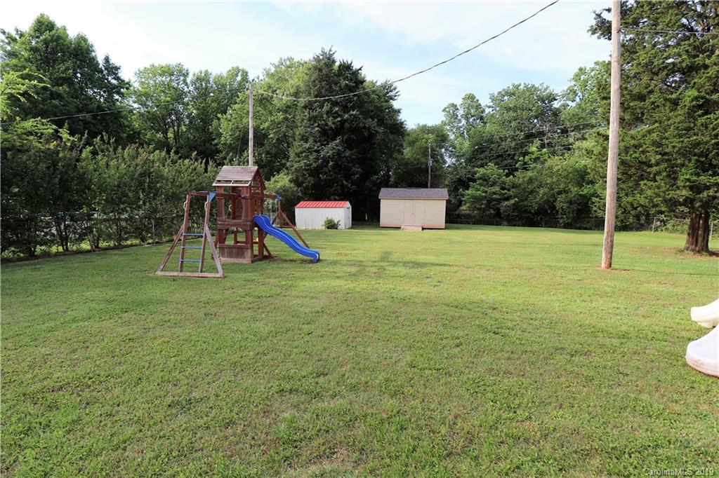 112 Mountain View Road Bessemer City, NC 28016 - Photo 26 of 29 Gallery Image 26