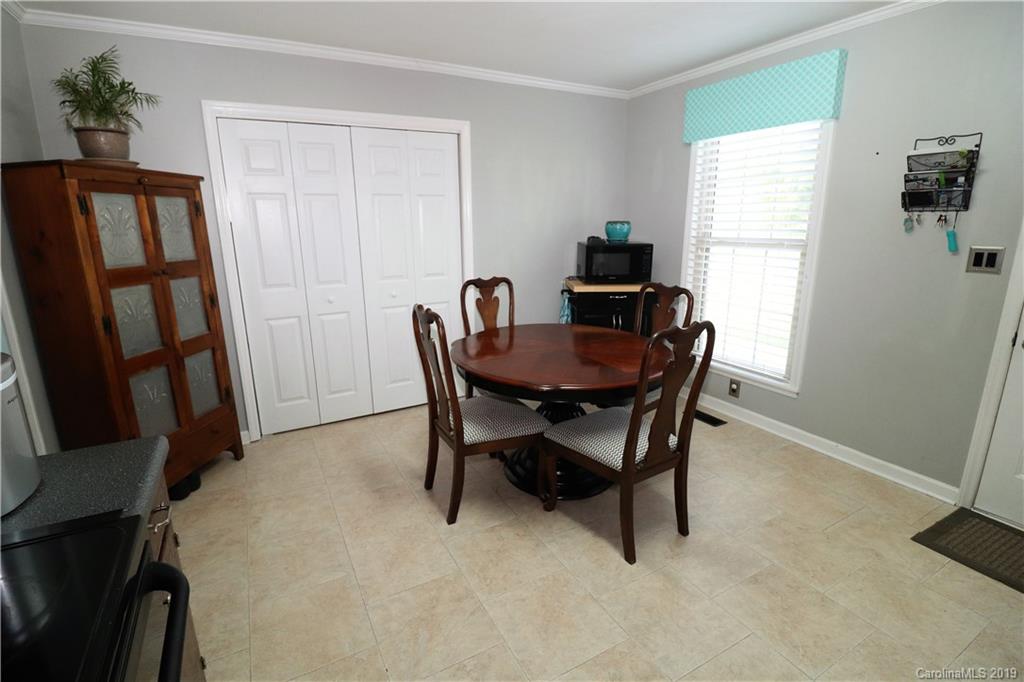 112 Mountain View Road Bessemer City, NC 28016 - Photo 10 of 29 Gallery Image 10