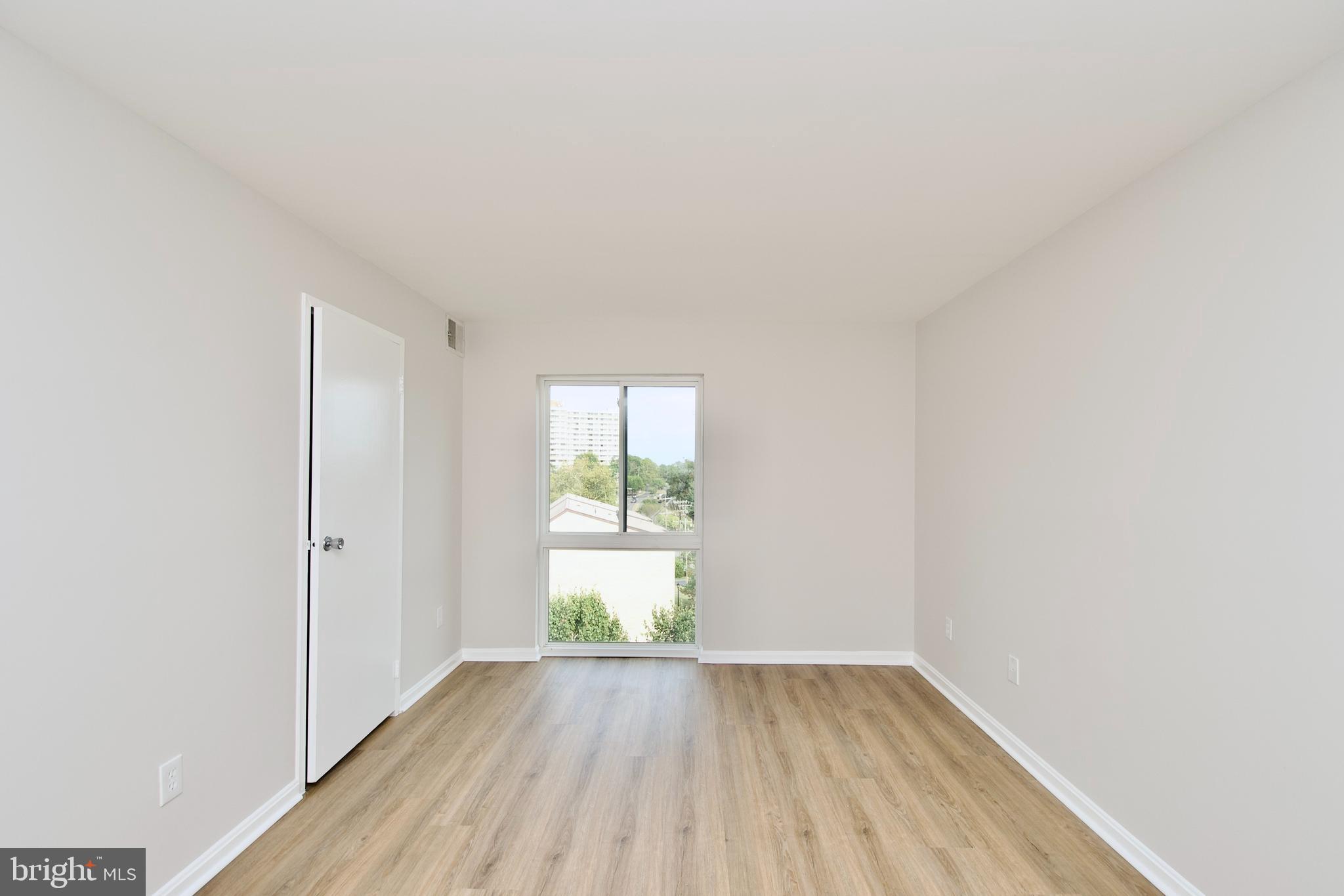 6145 J Edsall Road, Unit J Alexandria, VA 22304 - Photo 14 of 21