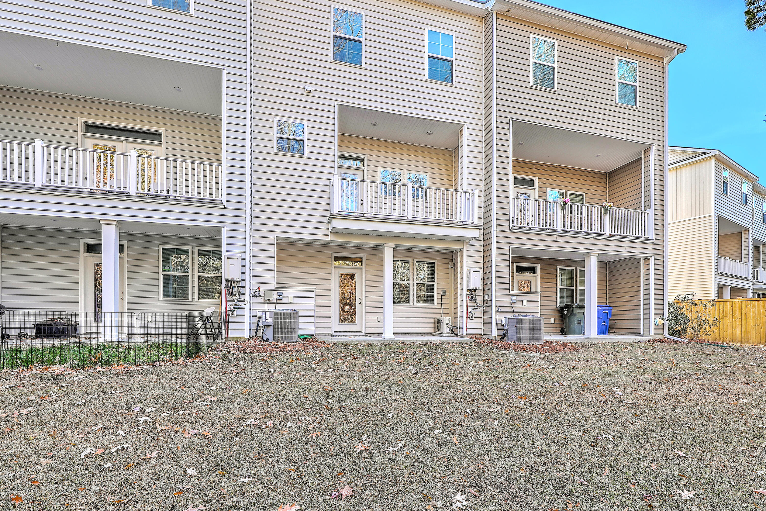 316 Spindlewood Way Charleston, SC 29414 - Photo 33 of 36 0W7A4873_4_5_6_7_8_9