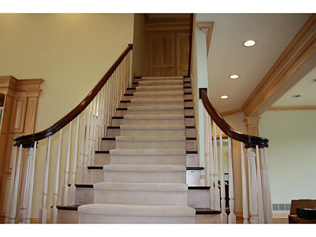 4480 Summit Ridge Road Columbus, OH 43220 - Photo 11 of 23 Gallery Image 11