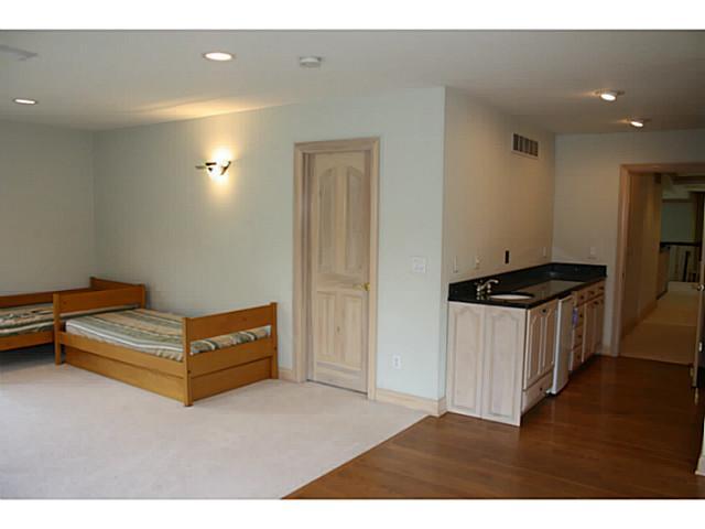 4480 Summit Ridge Road Columbus, OH 43220 - Photo 20 of 23 Gallery Image 20