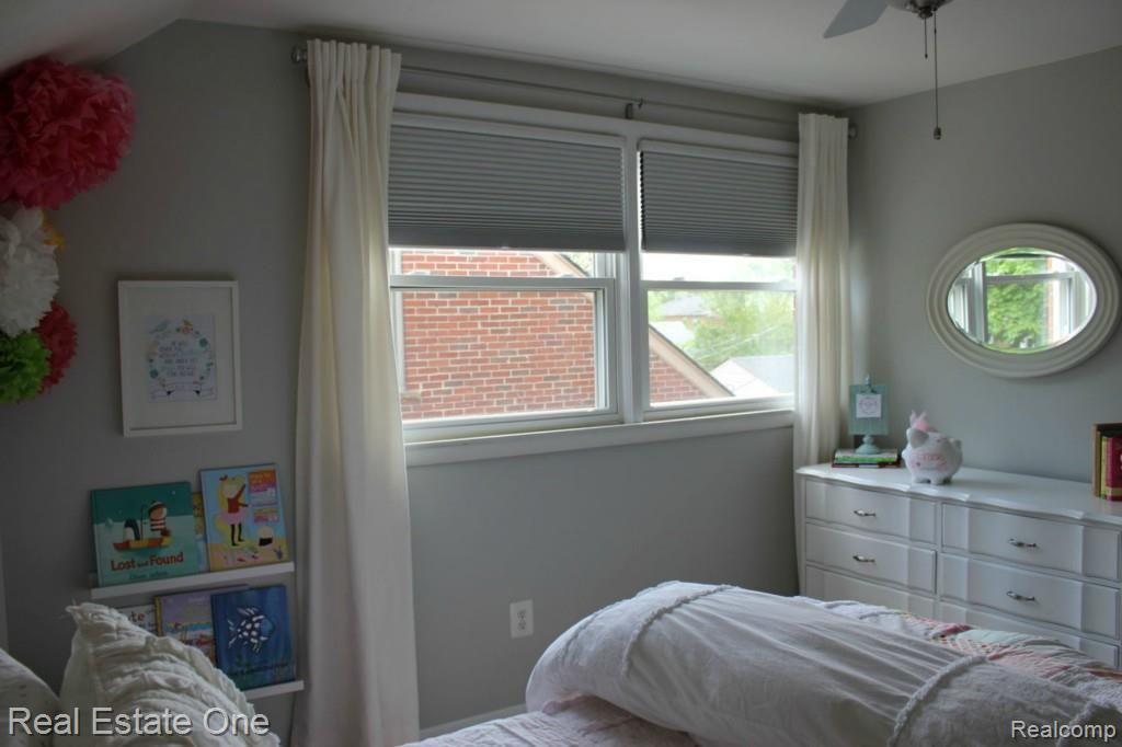 1666 Mansfield Road Birmingham, MI 48009 - Photo 20 of 33 Bedroom 2 View 3