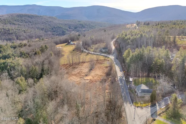 $475,000 | Undisclosed Address, Jewett, NY 12444