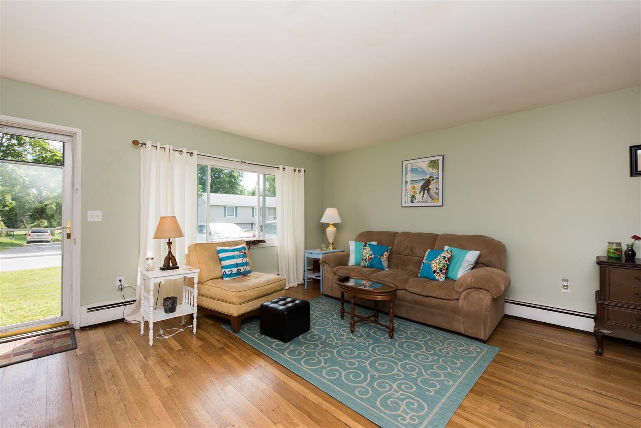 68 Ocean Road Portsmouth, NH 03801 - Photo 3 of 26 Gallery Image 3