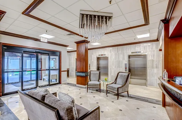 $6,500 | 3400 North Ocean Drive, Unit 2002, Singer Island, FL 33404