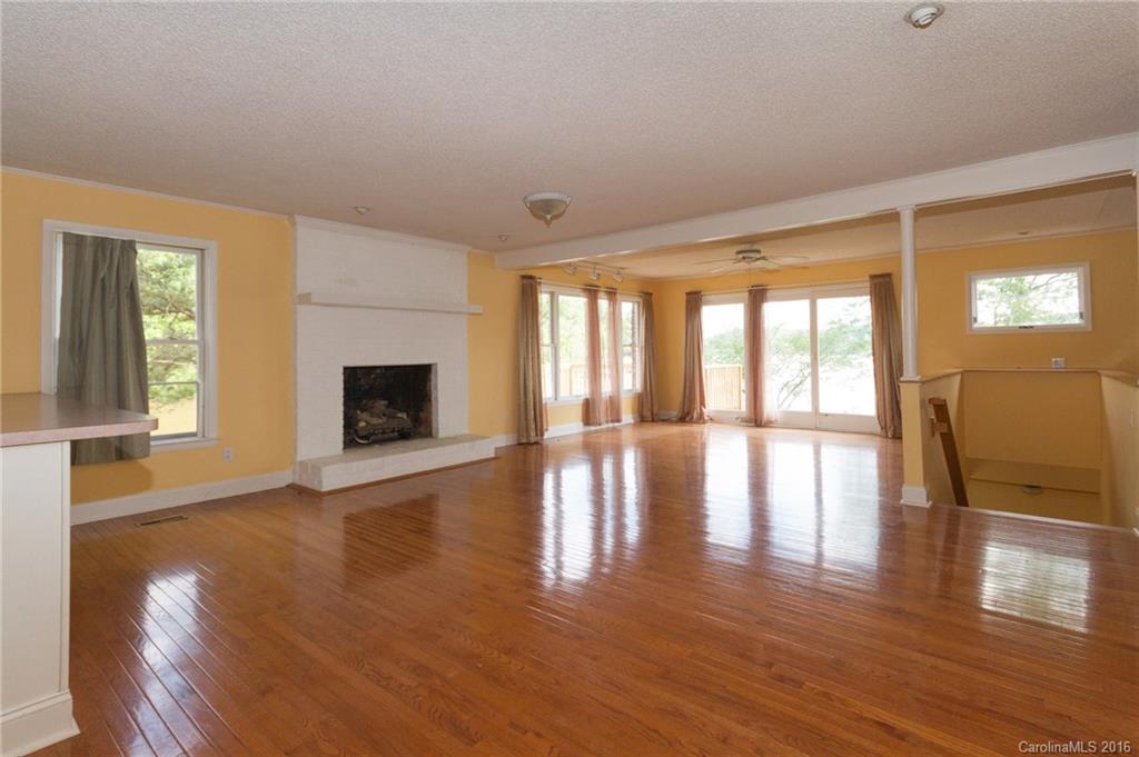 461 Carriage Road Statesville, NC 28677 - Photo 3 of 24